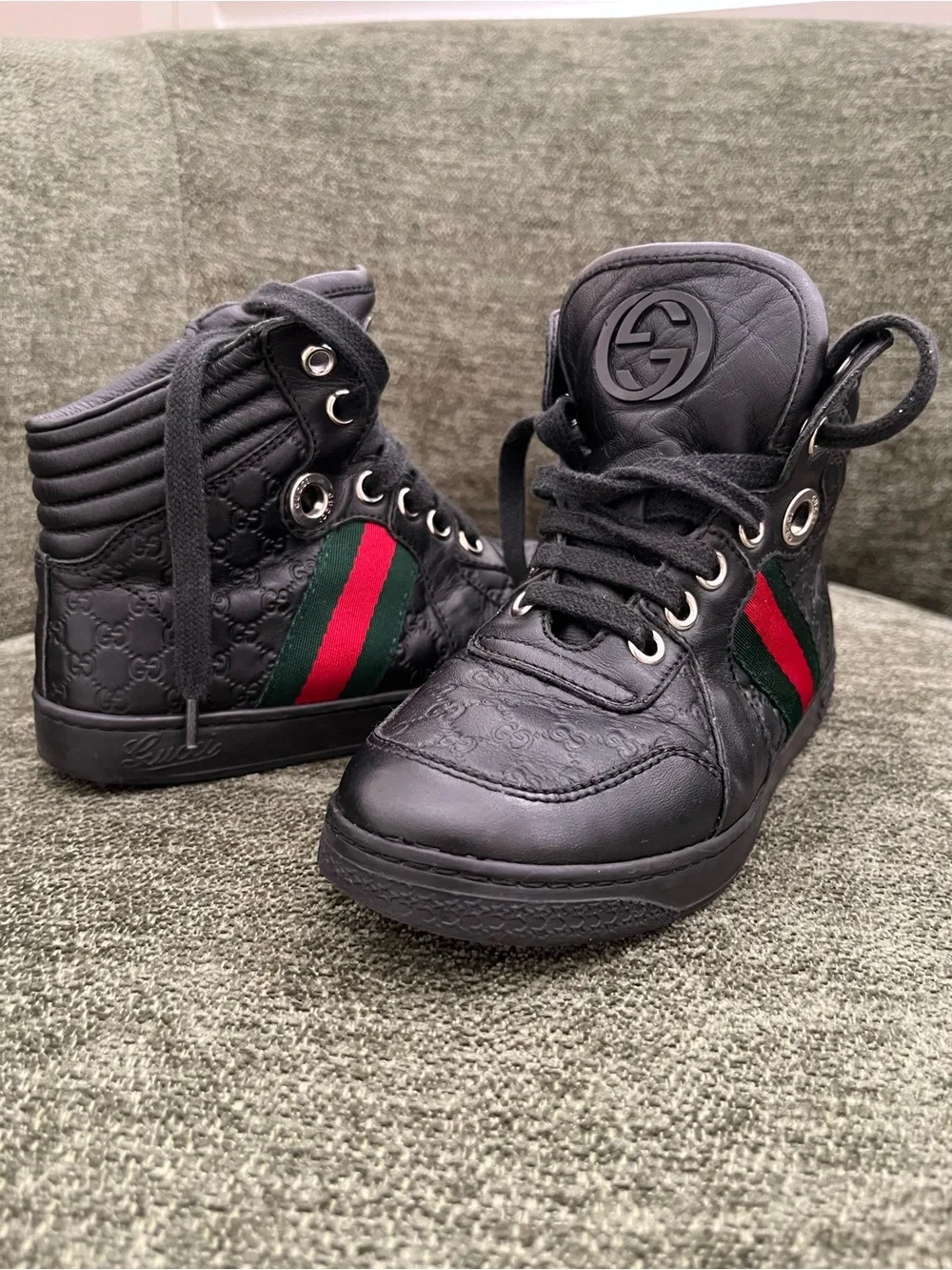 Gucci Boys Black High Top Sneakers GG Guccissima Web size 29 Stripe Lace Up